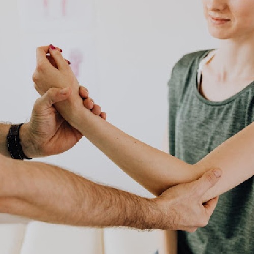 Chiropractic bone alignment